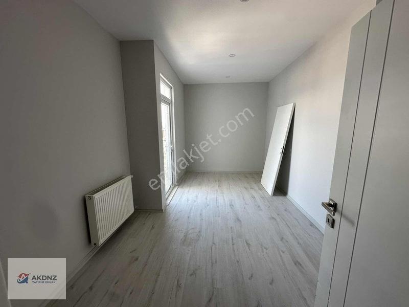 Akdeniz Emlaktan Denize Yürüme Mesafesinde Köşe Başı Daire — fotoğraf 22
