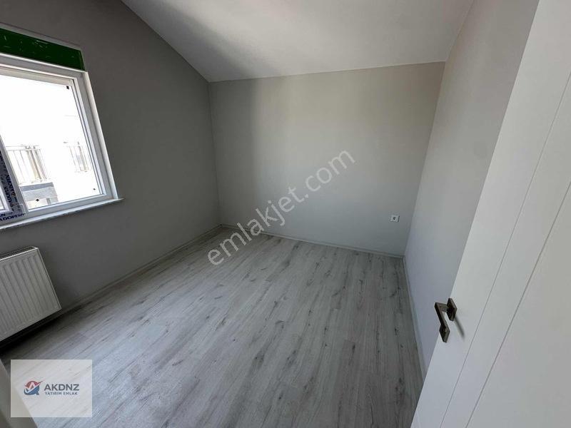 Akdeniz Emlaktan Denize Yürüme Mesafesinde Köşe Başı Daire — fotoğraf 26