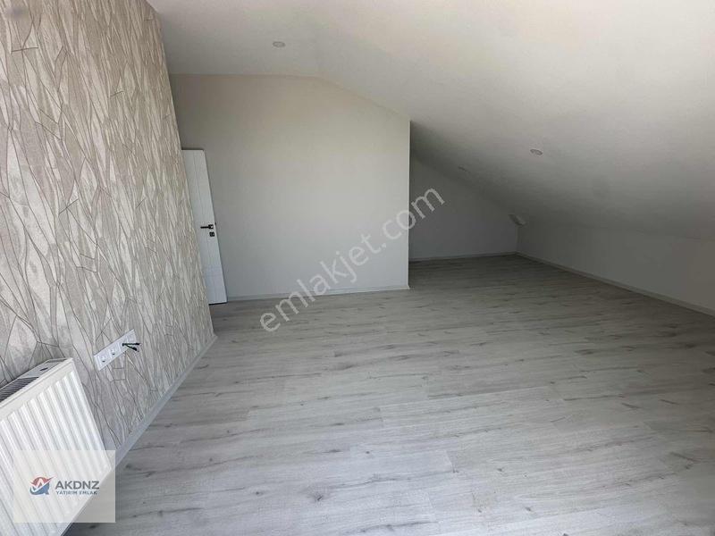 Akdeniz Emlaktan Denize Yürüme Mesafesinde Köşe Başı Daire — fotoğraf 33