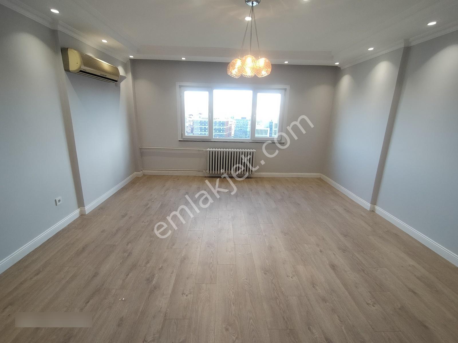 Kağıthane Başakkonutları D-blok Manzaralı Önü Açık 3+1 — fotoğraf 8