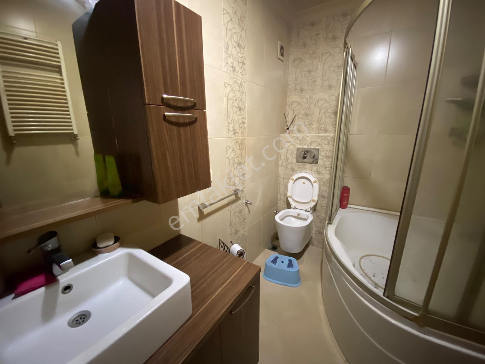 Kağıthane Başakkonutları D-blok Manzaralı Önü Açık 3+1 — fotoğraf 32