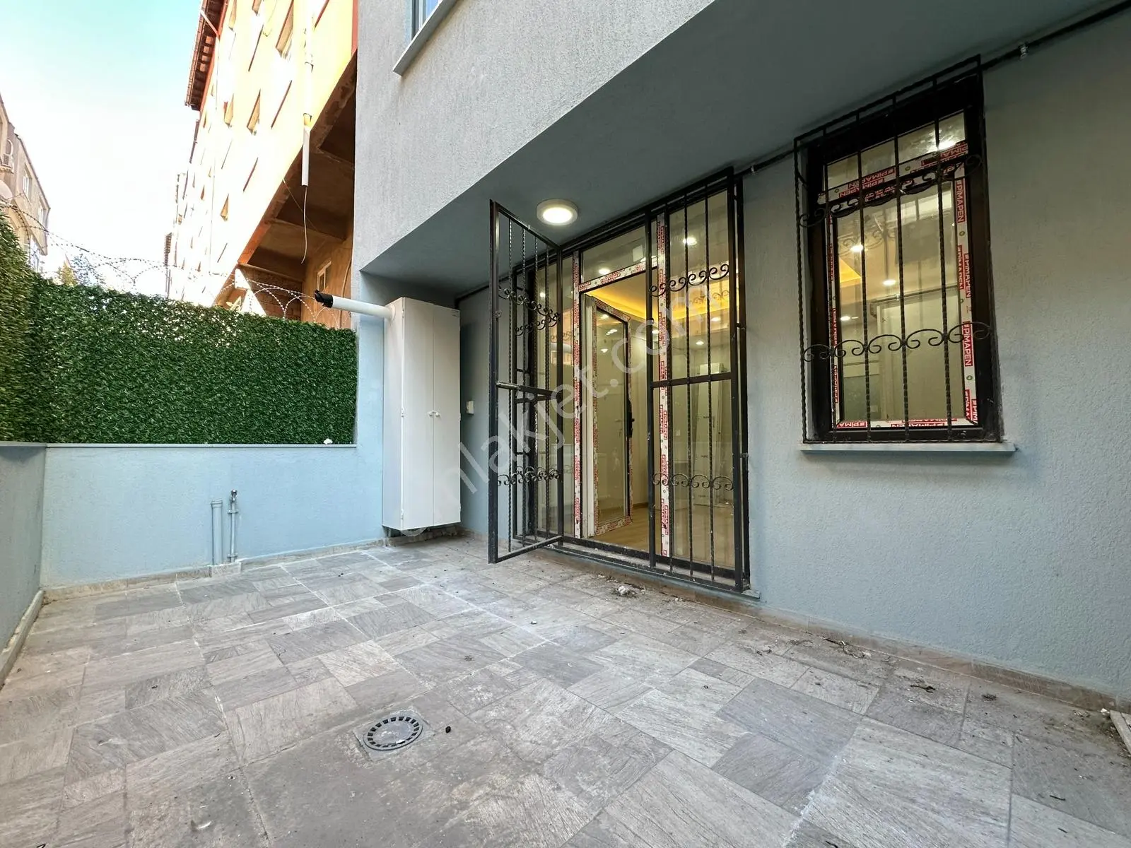 Next House'dan Tramvay Yakını Sıfır Bahçe Kullanımlı 2+1 — fotoğraf 5