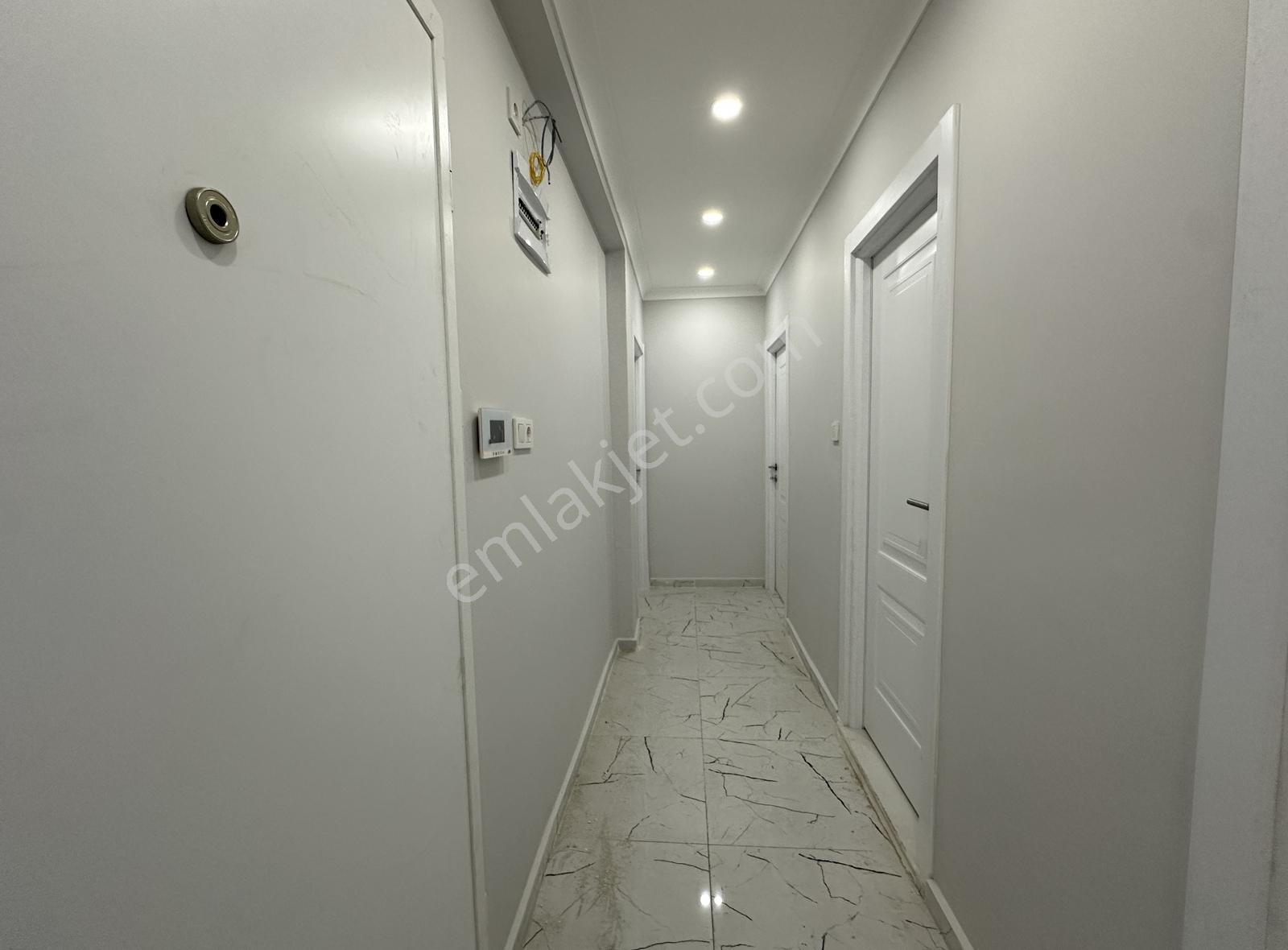 Next House'dan Tramvay Yakını Sıfır Bahçe Kullanımlı 2+1 — fotoğraf 16