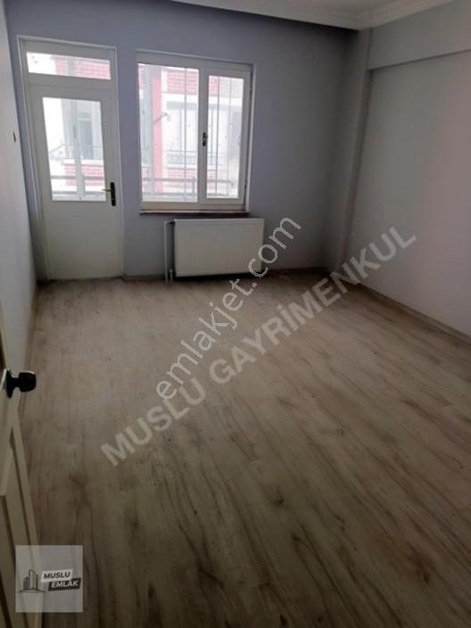 Pazartesi Pazarı Yanı Mavral Sokak'ta 140m² 3+1 Satılık Daire — fotoğraf 6