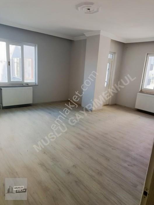 Pazartesi Pazarı Yanı Mavral Sokak'ta 140m² 3+1 Satılık Daire — fotoğraf 12
