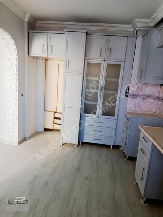 Pazartesi Pazarı Yanı Mavral Sokak'ta 140m² 3+1 Satılık Daire — fotoğraf 15