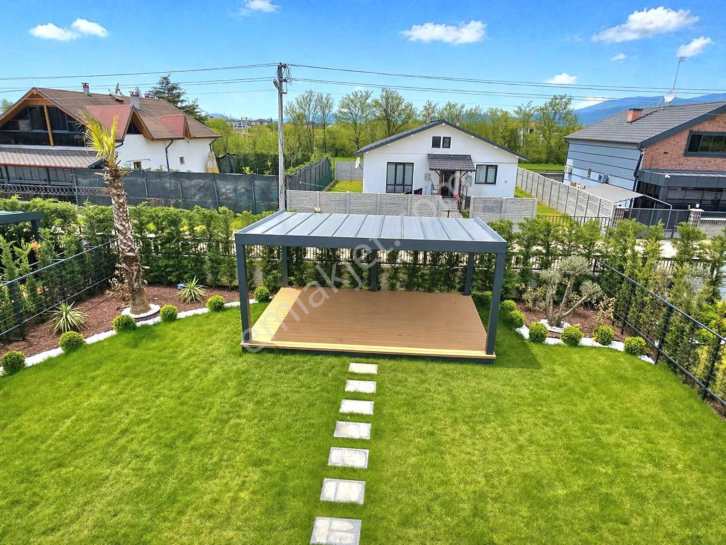 Hak Emlak'tan Arapçiftliği Mah.de Satılık 4+1 Ultra Lüks Villa — fotoğraf 13