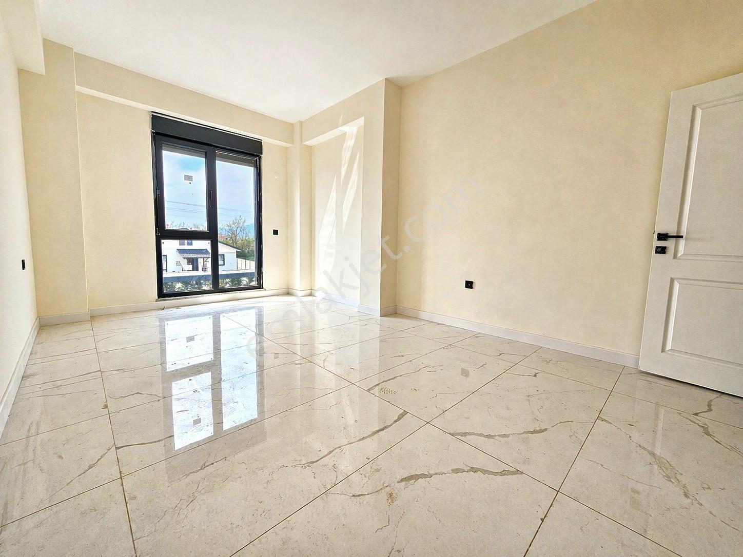 Hak Emlak'tan Arapçiftliği Mah.de Satılık 4+1 Ultra Lüks Villa — fotoğraf 17