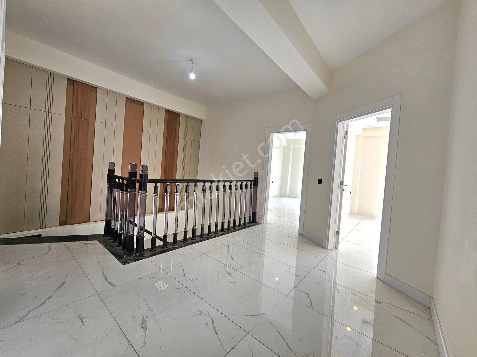 Hak Emlak'tan Arapçiftliği Mah.de Satılık 4+1 Ultra Lüks Villa — fotoğraf 28