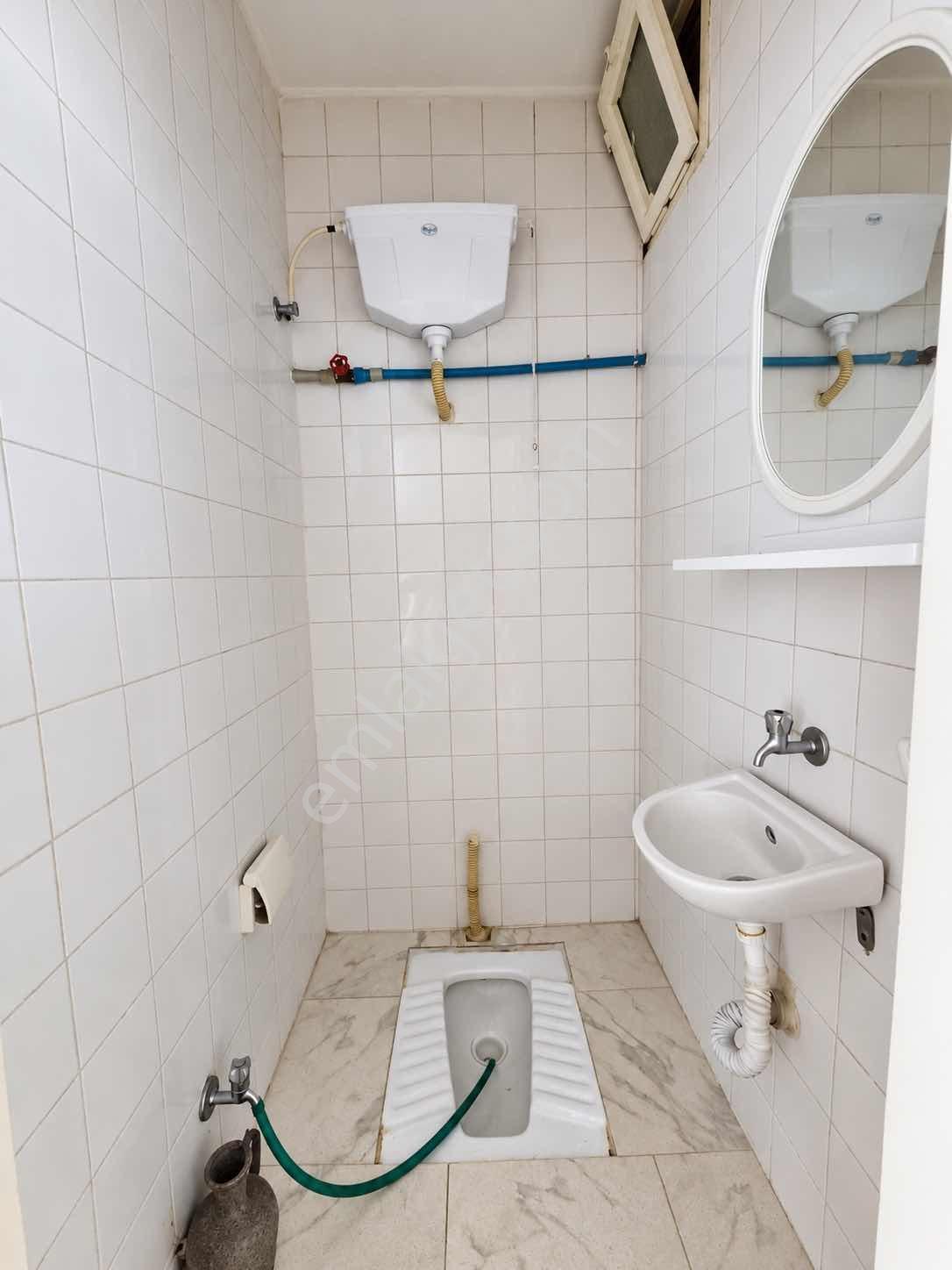 Bağlarbaşı Mahallesinde Satılık 2+1 Çift Balkonlu 100 M2 — fotoğraf 29