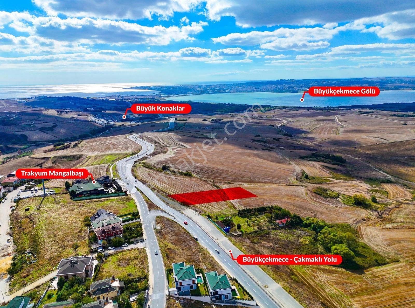 Büyükçekmece'De Göl Manzaralı 2.500 M² İmarlı Arsa