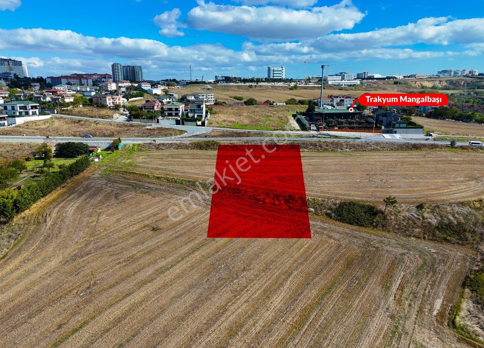 Büyükçekmece'de Göl Manzaralı 2.500 M² İmarlı Arsa — fotoğraf 3
