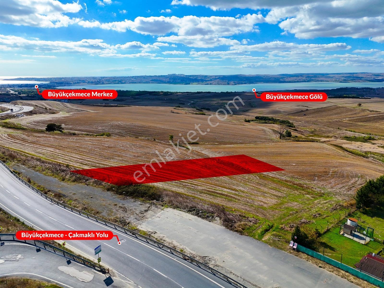 Büyükçekmece'de Göl Manzaralı 2.500 M² İmarlı Arsa — fotoğraf 8