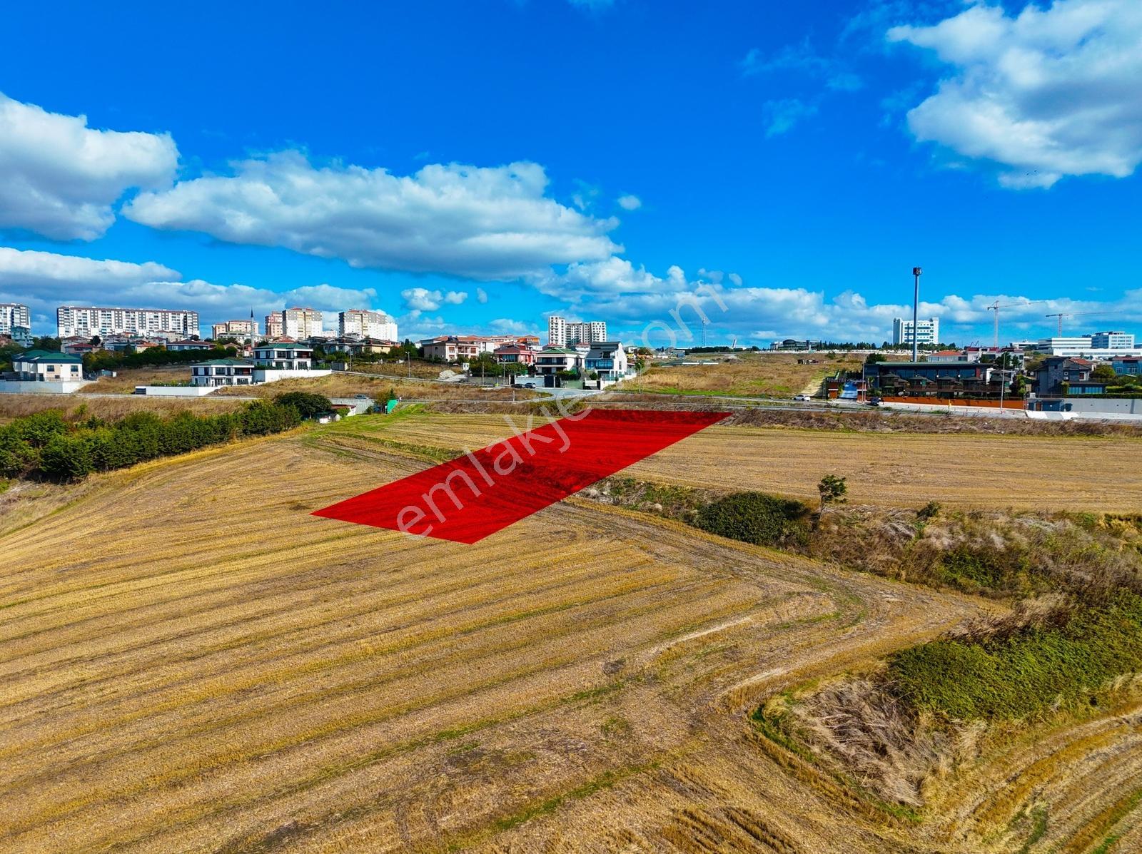 Büyükçekmece'de Göl Manzaralı 2.500 M² İmarlı Arsa — fotoğraf 20