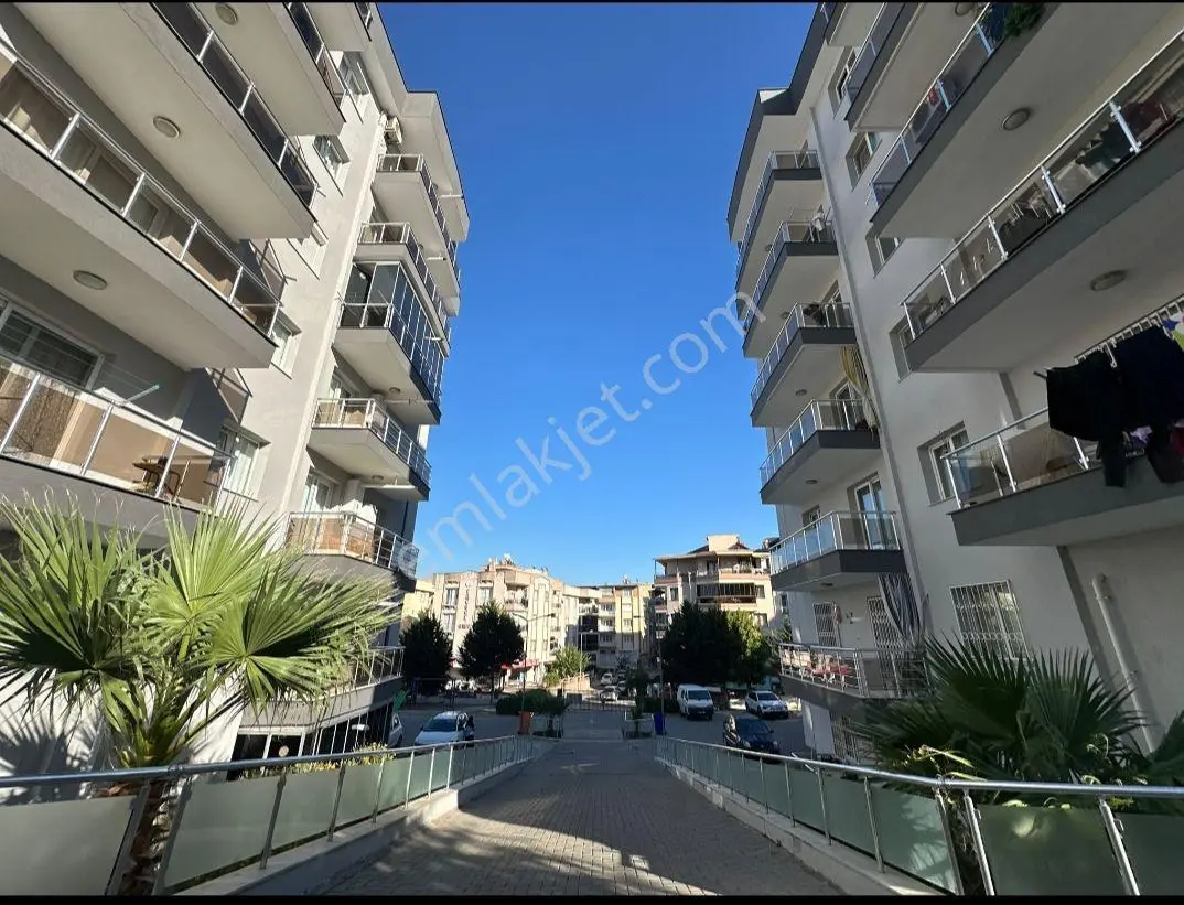 Sevgi Mahallesinde 3+1 Site İçinde 145 M² Doğalgazlı Satılık Daire — fotoğraf 3
