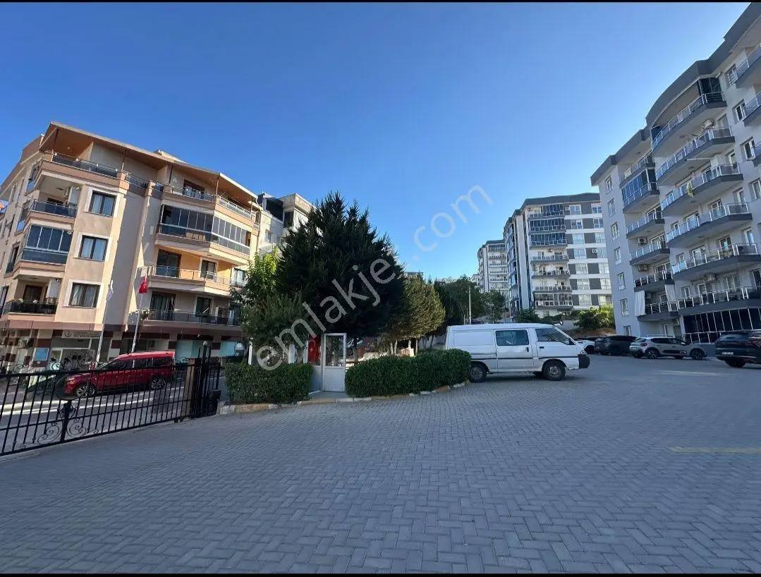 Sevgi Mahallesinde 3+1 Site İçinde 145 M² Doğalgazlı Satılık Daire — fotoğraf 4
