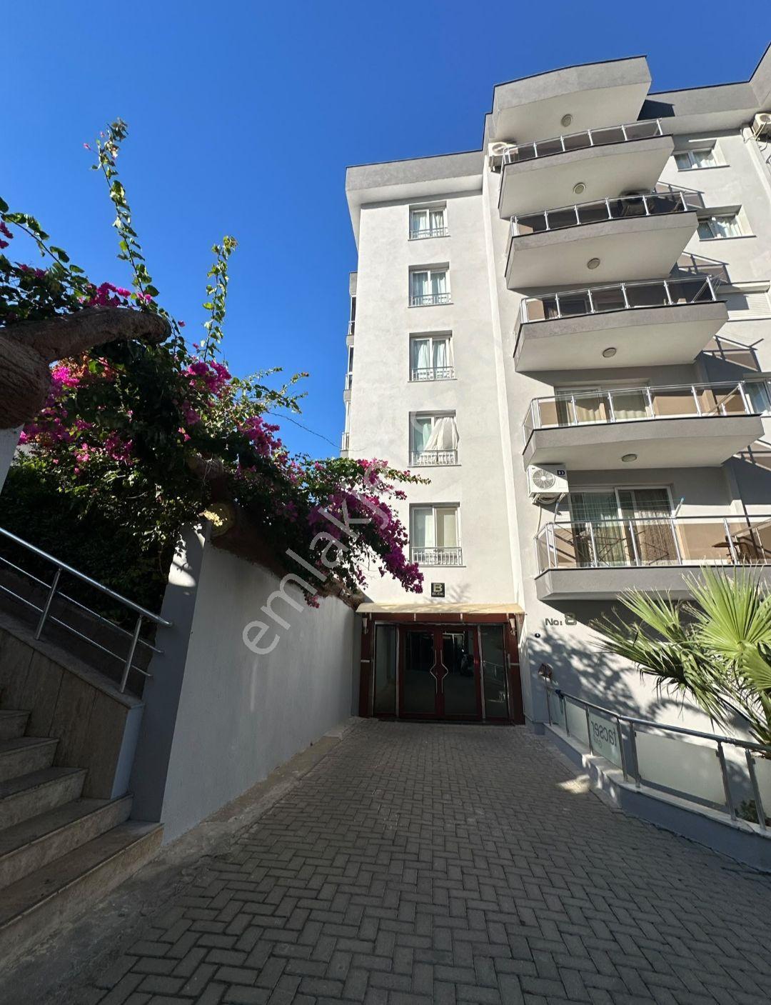 Sevgi Mahallesinde 3+1 Site İçinde 145 M² Doğalgazlı Satılık Daire — fotoğraf 7