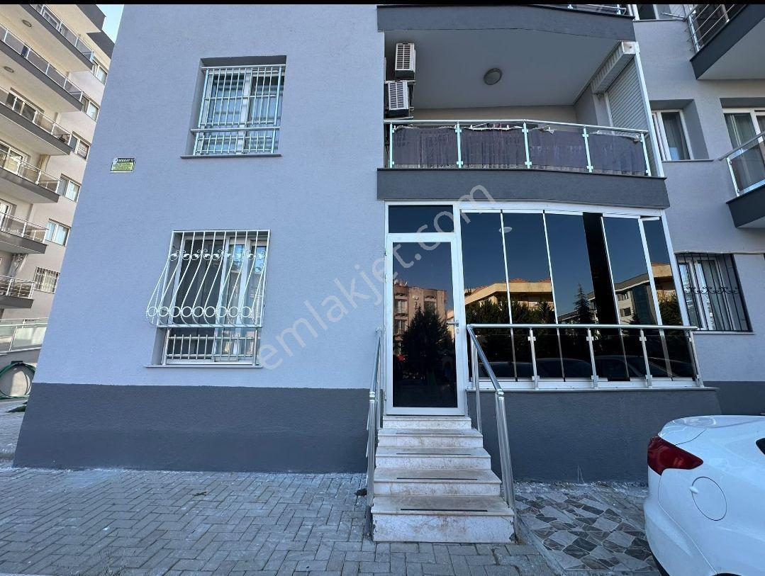 Sevgi Mahallesinde 3+1 Site İçinde 145 M² Doğalgazlı Satılık Daire — fotoğraf 8