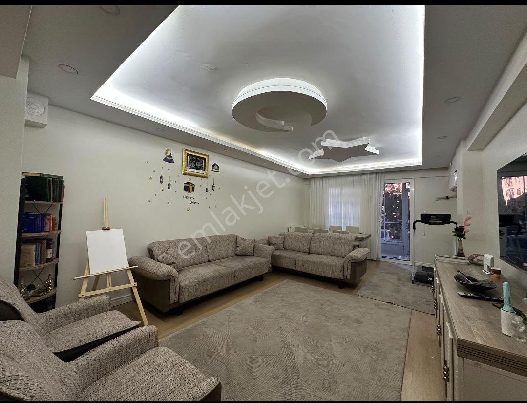 Sevgi Mahallesinde 3+1 Site İçinde 145 M² Doğalgazlı Satılık Daire — fotoğraf 12