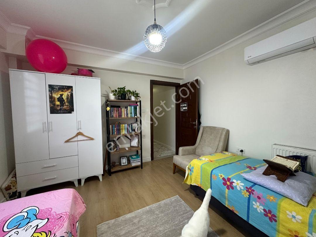Sevgi Mahallesinde 3+1 Site İçinde 145 M² Doğalgazlı Satılık Daire — fotoğraf 14
