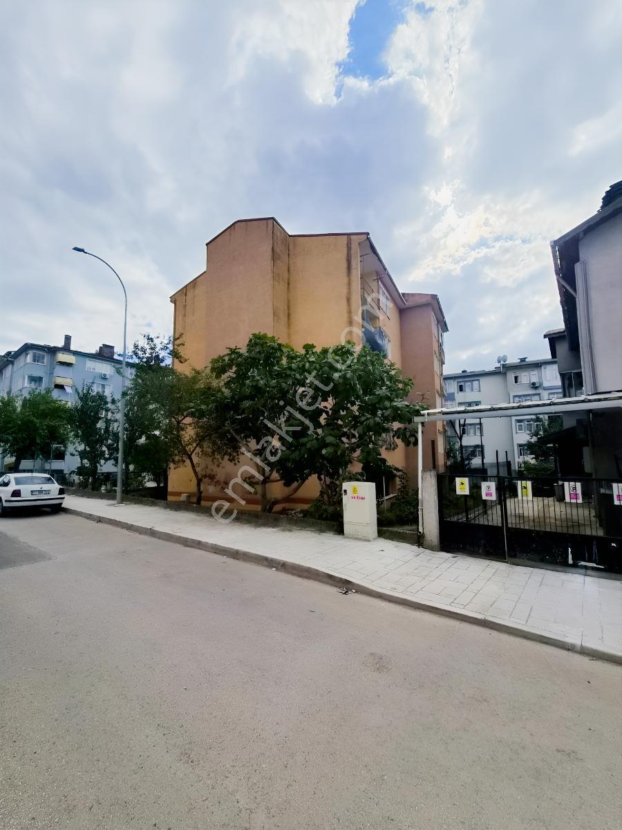 Körfez Mimar Sinan'da Tek Gıda İş Sitesinde Satılık 120m2 Arakat — fotoğraf 4