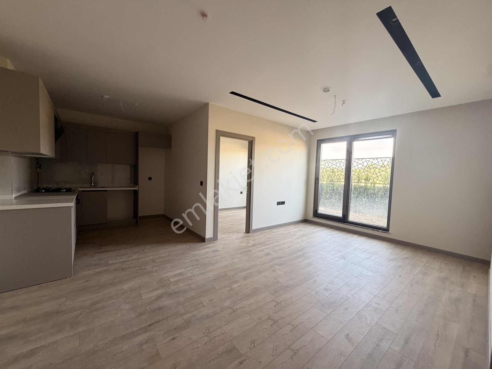 Doğanköy'de Hazır Bitmiş 2+1 Hem Ofis Hem Daire — fotoğraf 2