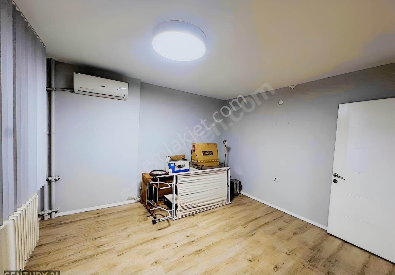 Alsancak Şair Eşref Bulvarı Muhteşem Konumda 3+1 Satılık — fotoğraf 23