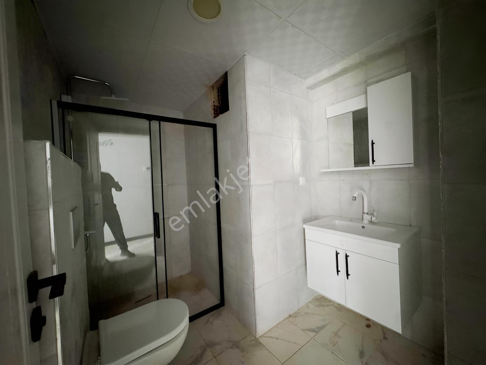 Atakum Çobanlıda Yeni Atakum Devlet Hastanesinecephe Satılık 1+1 — fotoğraf 5