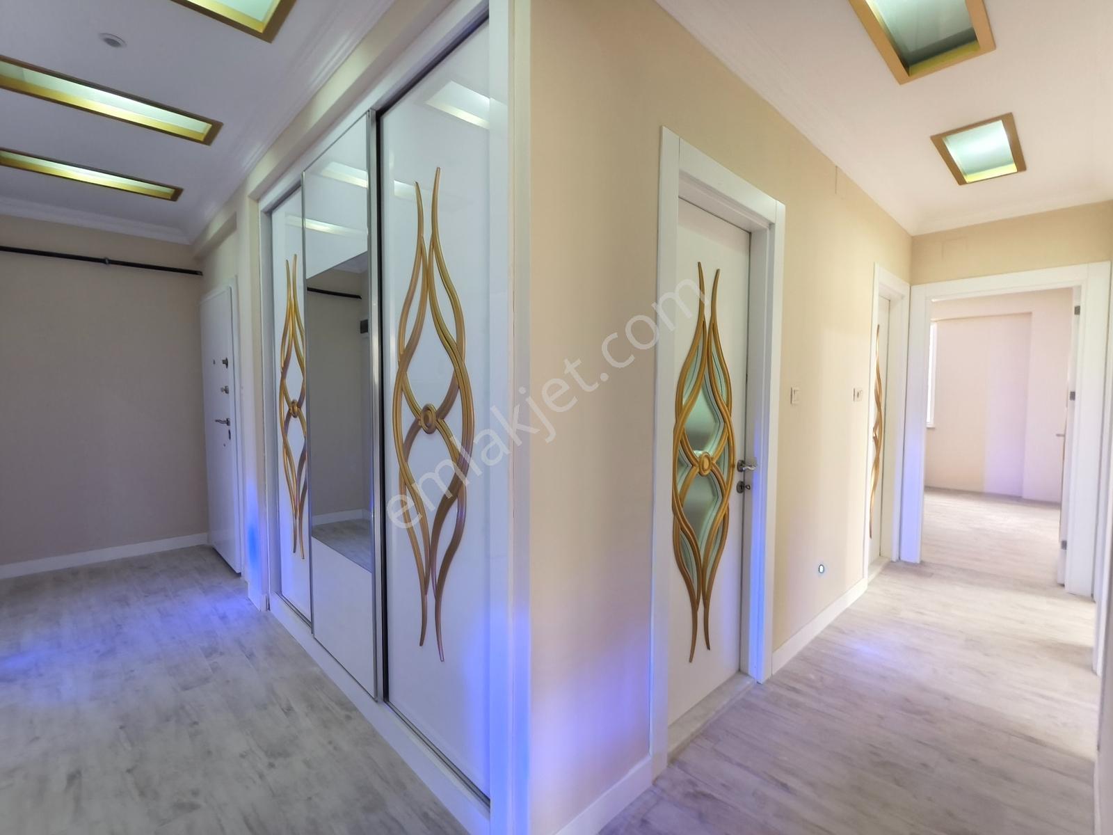 Yeni Rota Emlaktan Site İçerisinde İçi Yapılı 4+1 Satılık Daire — fotoğraf 9