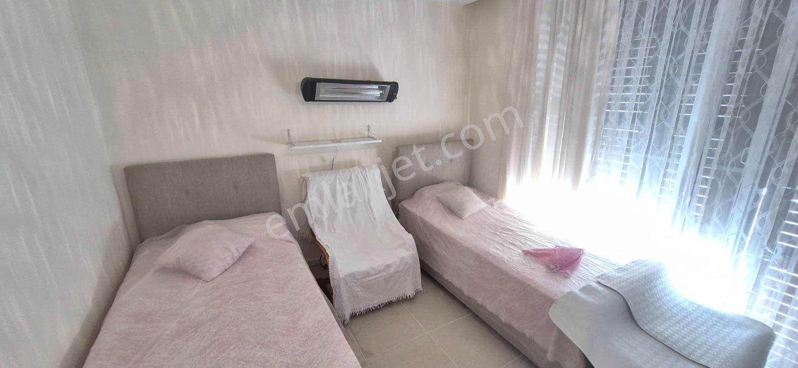 Davutlar Atakent Sıtesınde, Denıze 150 Metre ,eşyalı 4+1 Villa — fotoğraf 24