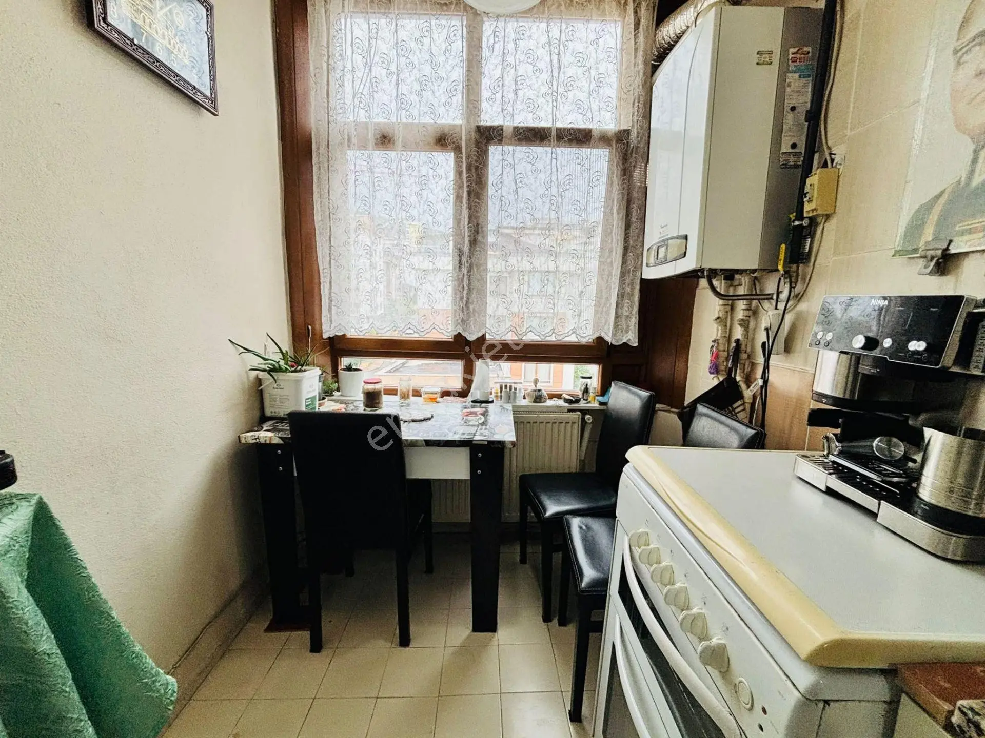 Mertcan'dan Hürriyet Mah. Balkonlu Geniş 3+1 Satılık Daire — fotoğraf 15