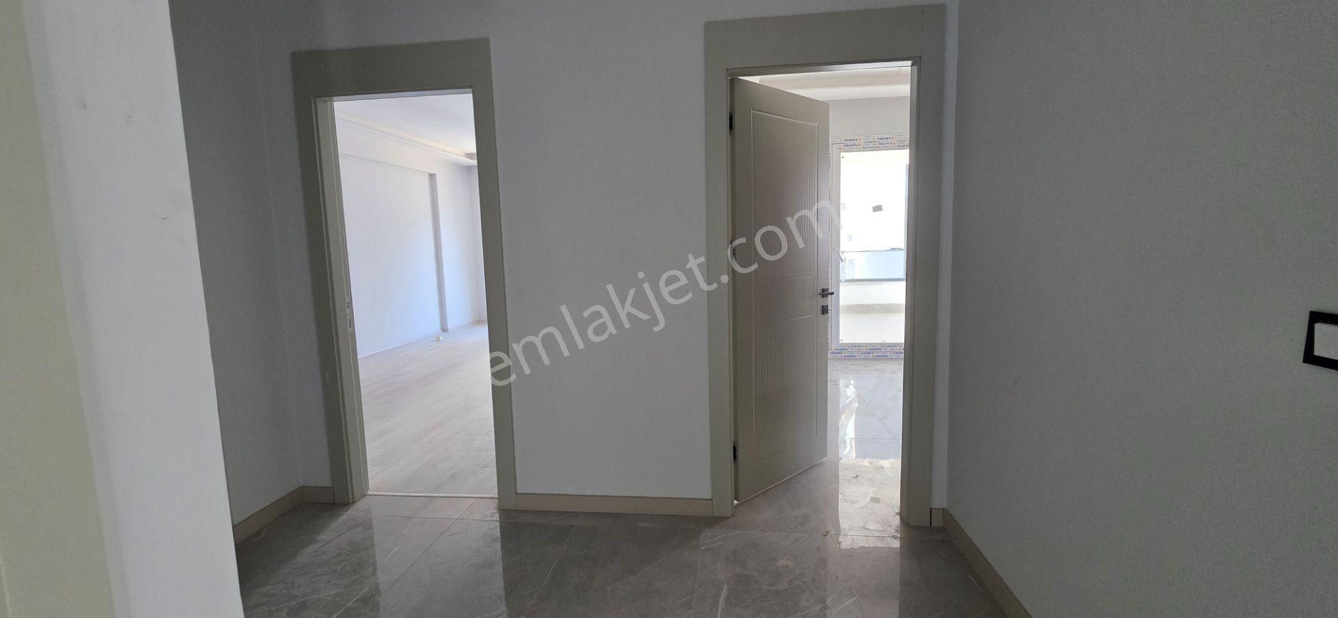 Royal Emlak’tan Mersin Erdemli Tömük Mah Denize Yakın Satılık Sıfır 2+1 Yazlık 145m2 Daire — fotoğraf 7