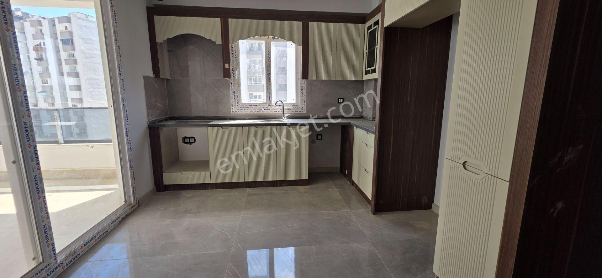 Royal Emlak’tan Mersin Erdemli Tömük Mah Denize Yakın Satılık Sıfır 2+1 Yazlık 145m2 Daire — fotoğraf 10