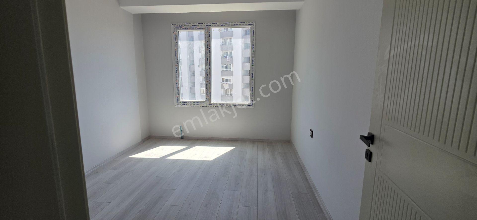 Royal Emlak’tan Mersin Erdemli Tömük Mah Denize Yakın Satılık Sıfır 2+1 Yazlık 145m2 Daire — fotoğraf 13