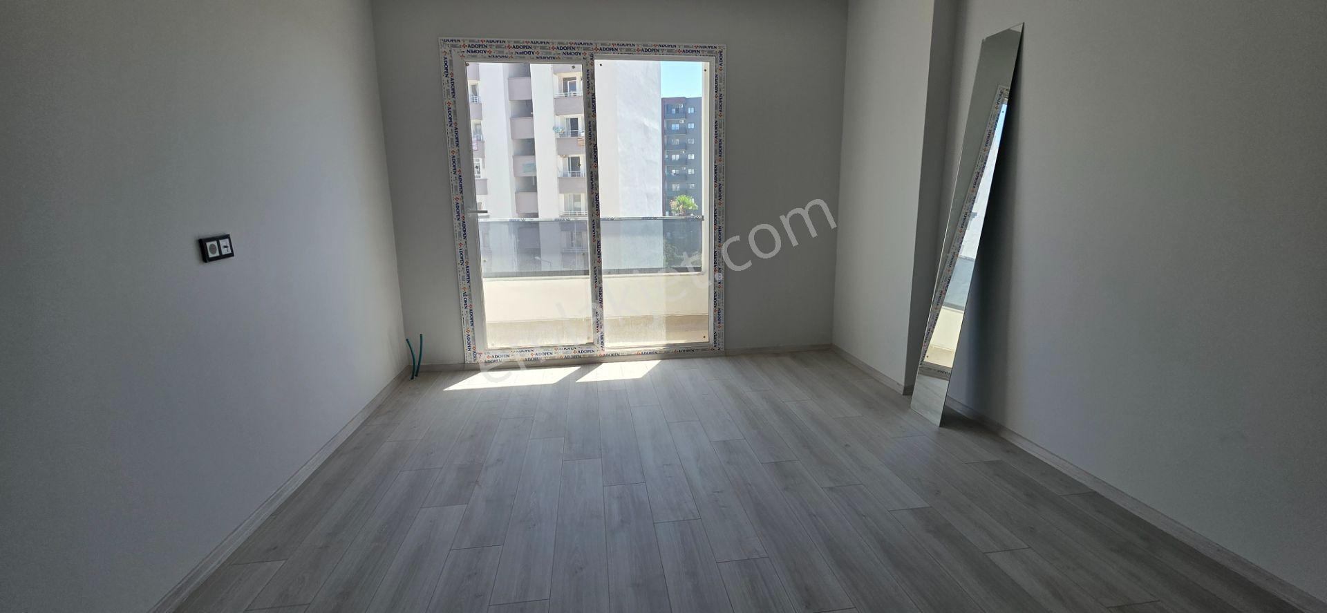 Royal Emlak’tan Mersin Erdemli Tömük Mah Denize Yakın Satılık Sıfır 2+1 Yazlık 145m2 Daire — fotoğraf 17
