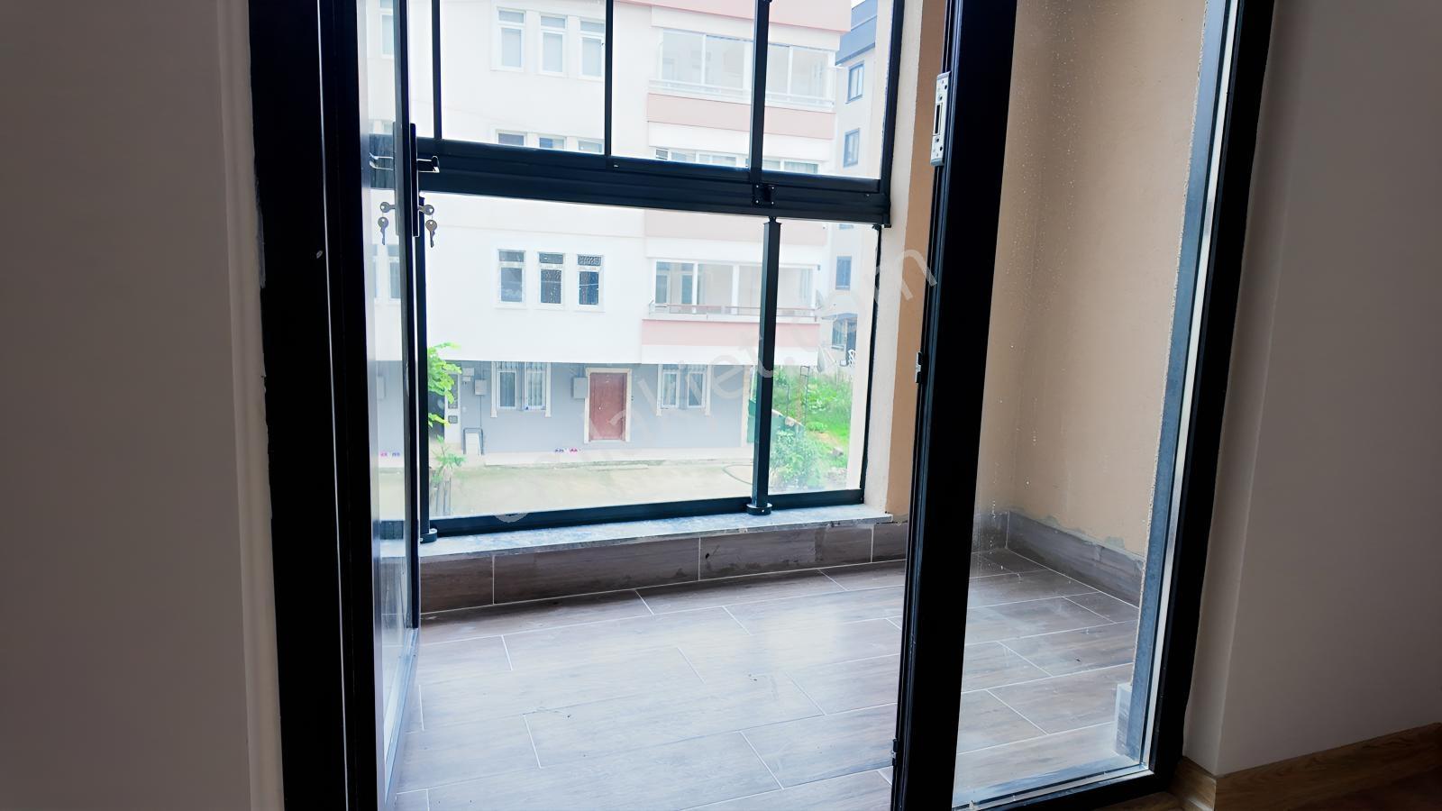 Cumhuriyet'te Final Okulları Arkası Sıfır 2+1 Seçenekleri — fotoğraf 24