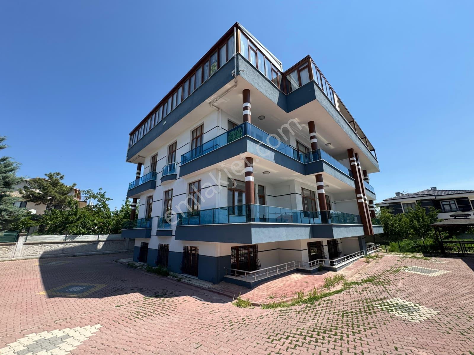 Osmangazi Atiker Arkası 1.210 M² Arsa Üzerinde 8 Daireli Komple — fotoğraf 2