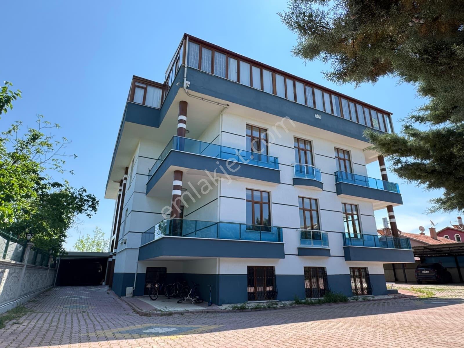 Osmangazi Atiker Arkası 1.210 M² Arsa Üzerinde 8 Daireli Komple — fotoğraf 3