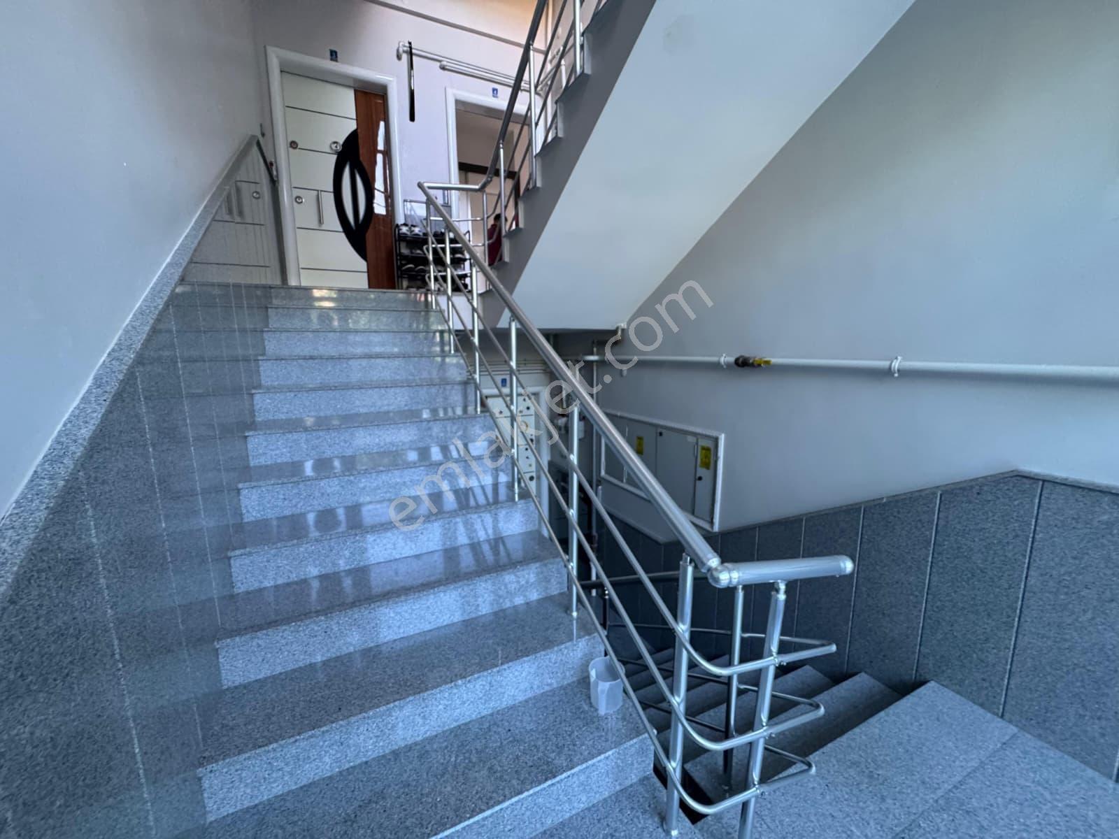 Osmangazi Atiker Arkası 1.210 M² Arsa Üzerinde 8 Daireli Komple — fotoğraf 16