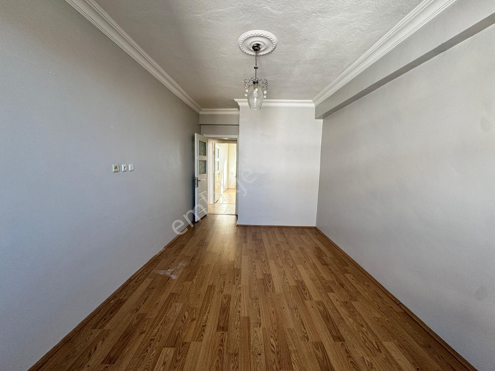 Rba'dan Emek Mh. Şemsettin Günaltay Cd. Satılık 3+1 Daire — fotoğraf 13