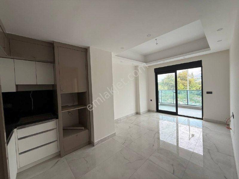 Alanya Mahmutlarda Lüks Ve Konforlu Site İcerisinde Boş Sıfır 1+1 Daire — fotoğraf 8