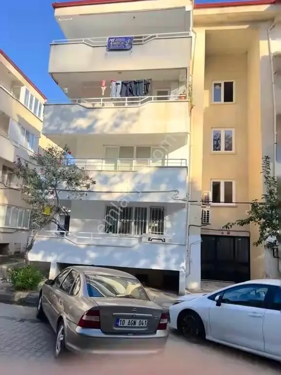 Edremit Kadıköy’de Taşınmaya Hazır 2+1 | 105 M² | Avm’lere Yürüme Mesafesi — fotoğraf 3