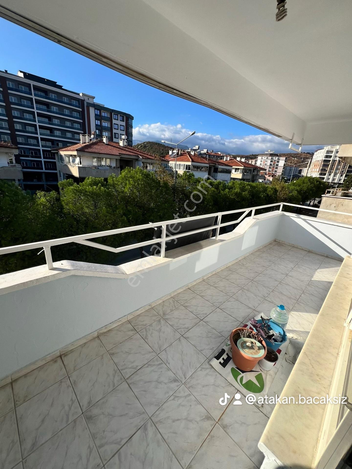 Edremit Kadıköy’de Taşınmaya Hazır 2+1 | 105 M² | Avm’lere Yürüme Mesafesi — fotoğraf 11