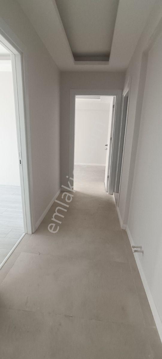 Karabağlar Merkez 2+1 80m2 Yüksek Giriş Doğalgazlı Daire Satılık — fotoğraf 12