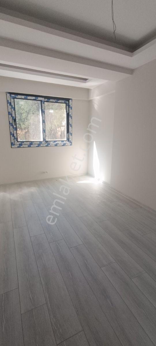 Karabağlar Merkez 2+1 80m2 Yüksek Giriş Doğalgazlı Daire Satılık — fotoğraf 14