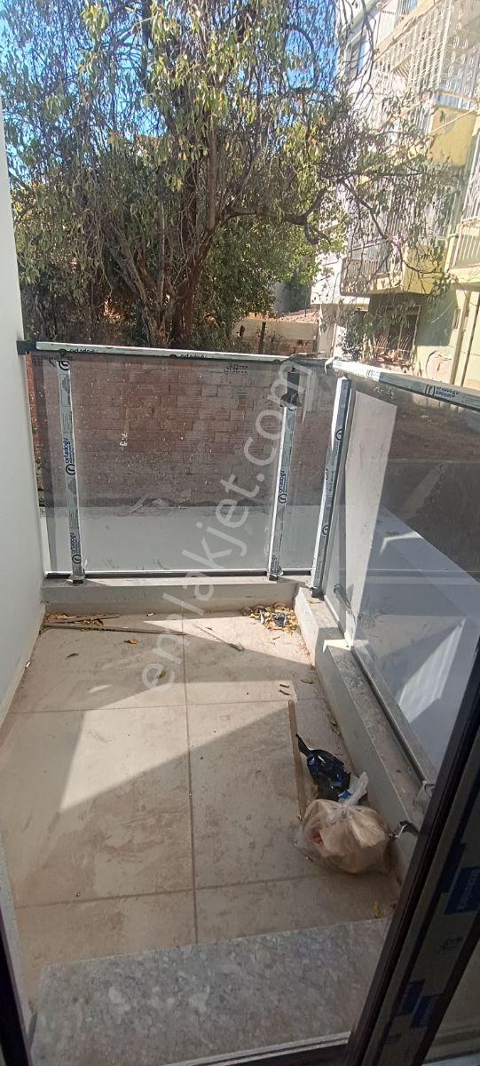 Karabağlar Merkez 2+1 80m2 Yüksek Giriş Doğalgazlı Daire Satılık — fotoğraf 17