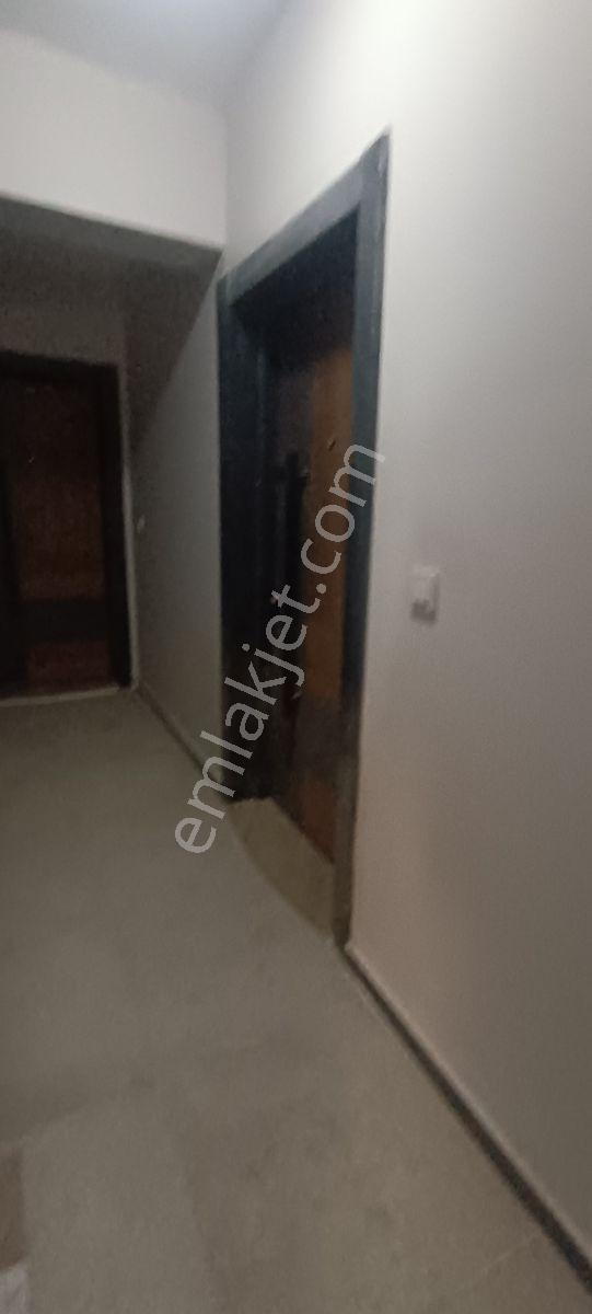 Karabağlar Merkez 2+1 80m2 Yüksek Giriş Doğalgazlı Daire Satılık — fotoğraf 22