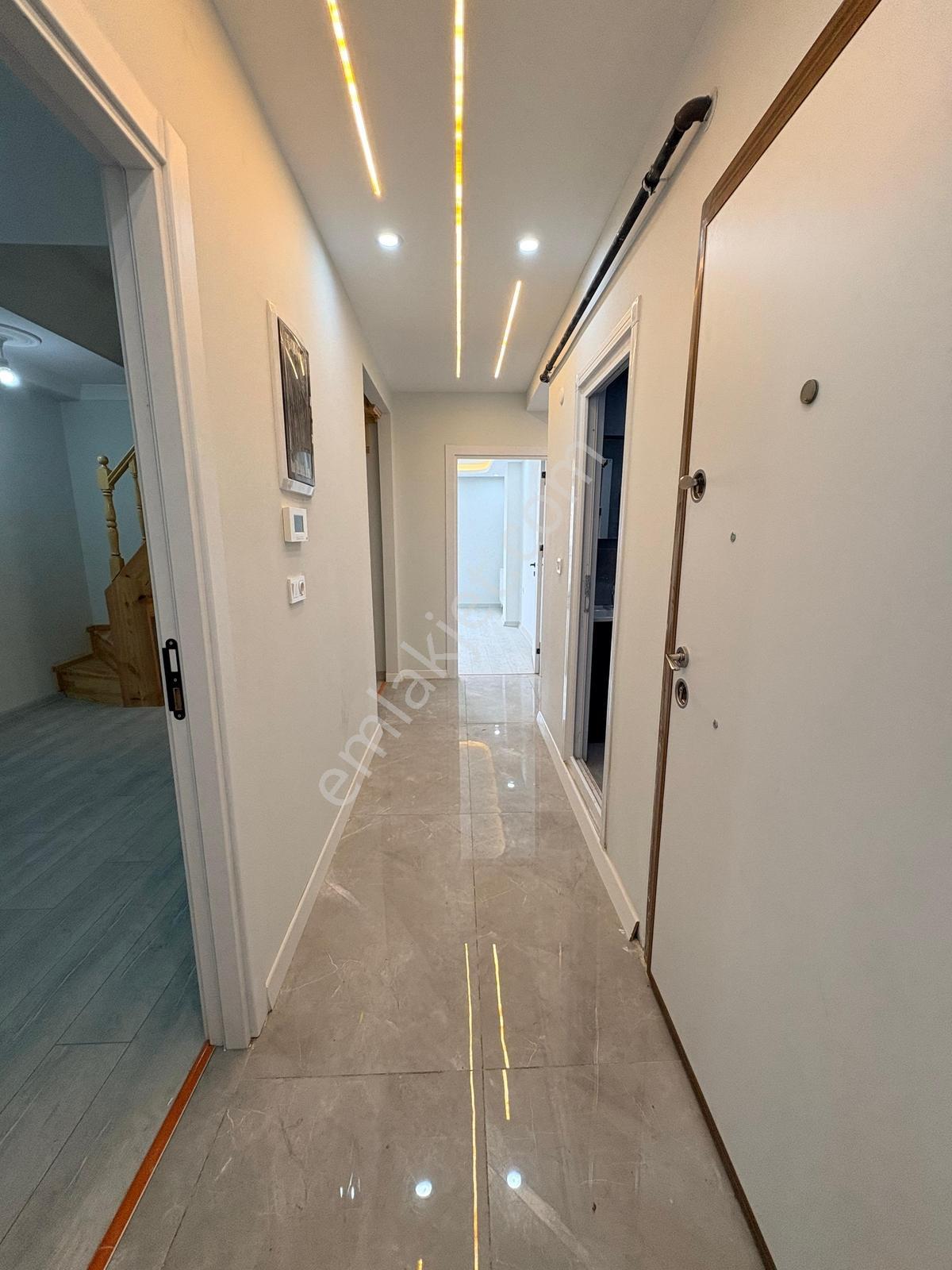 Arnavutköy Anadolu Mah. Satılık 4+2 Dubleks Daire — fotoğraf 8