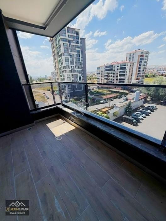 Altın Emlak Satıyor! Dörtmevsim Caddede Fırsat 1+1! — fotoğraf 6