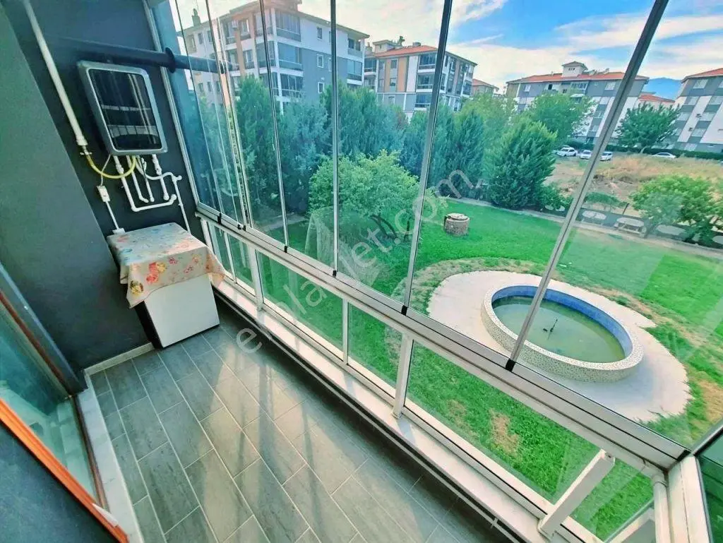 Uytundan Edremit Cennetayağında Site İçi Ara Kat Lüks 4+1 Daire — fotoğraf 13